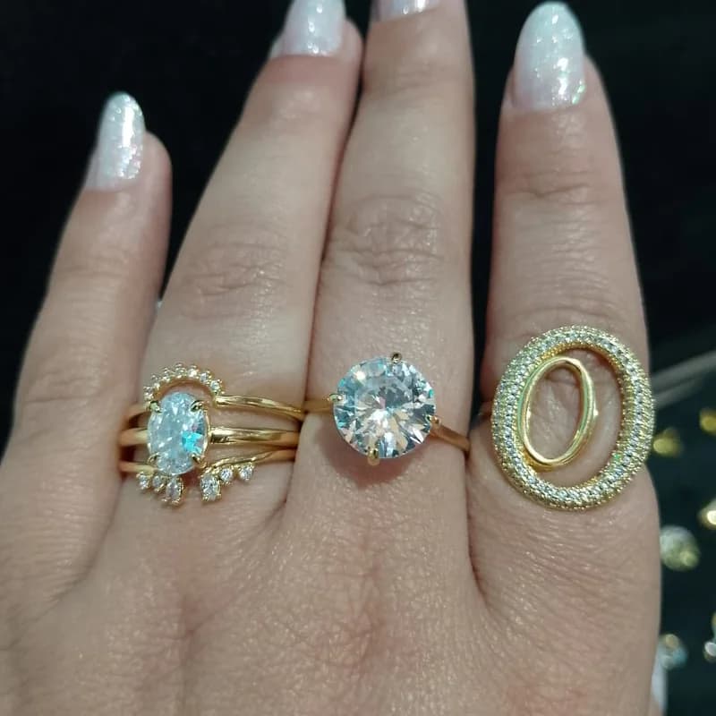 Anillos con cristales grandes