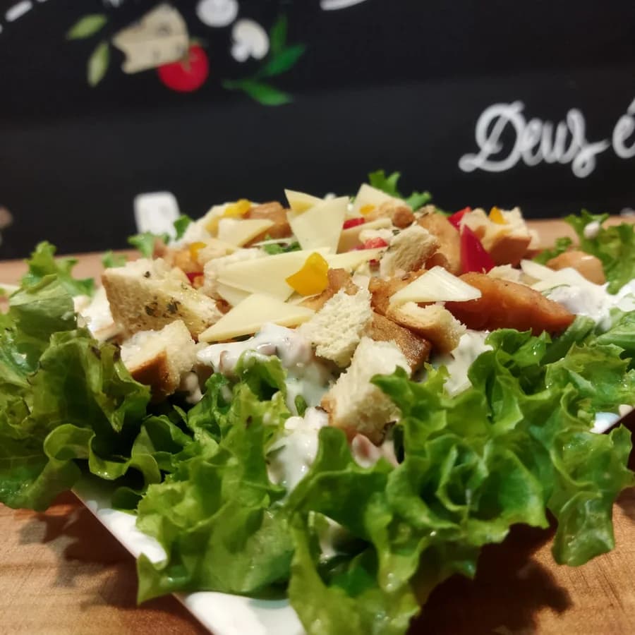 Salada Cezar