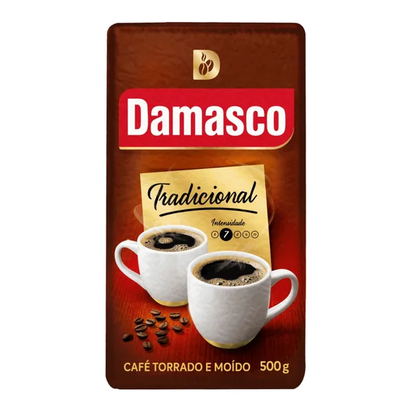 Café Damasco a vácuo 500 g — foto de catálogo de www.bistek.com.br (https://www.bistek.com.br/cafe-torrado-e-moido-a-vacuo-tradicional-damasco-pacote-500g-1072242/p); búsqueda encargada por el administrador, 24/10/2026
